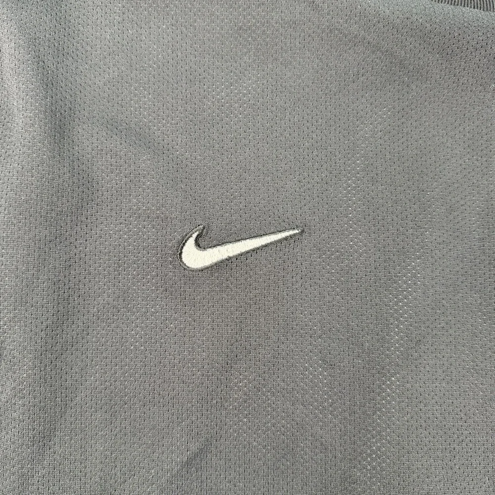 Vintage Y2K Nike Reversible Mesh Basketball Shirt Black white swoosh Size XL 90s